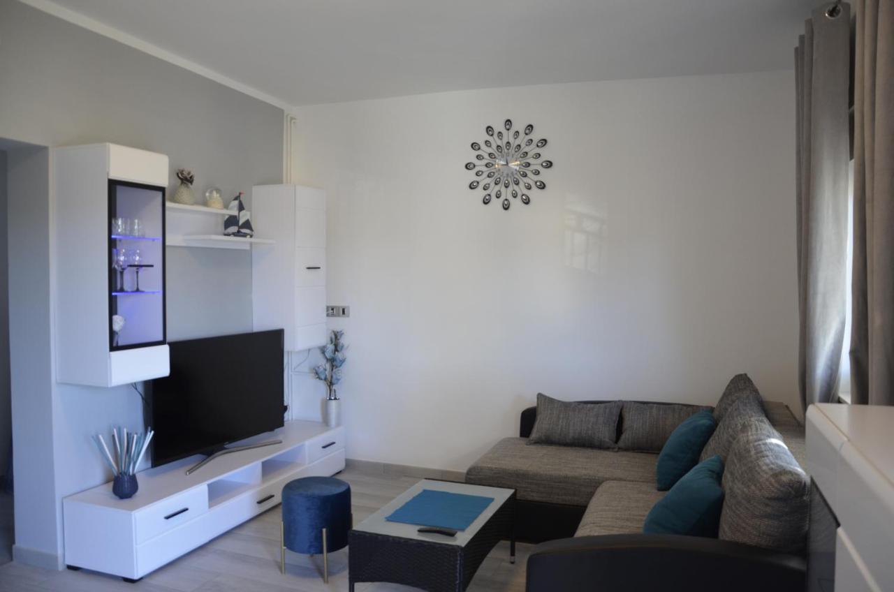 Apartman Rocan 브르사르 외부 사진